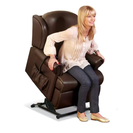 Malvern Petite Leather Electric Riser Recliner