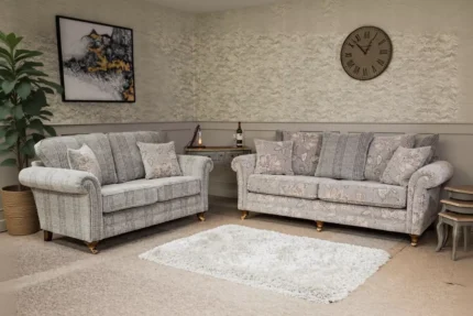 Royal Settee, Sofa, Couch Luxurious Customizable Sofa