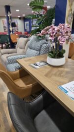 The Hugo Oak Veneer Table - Image 6